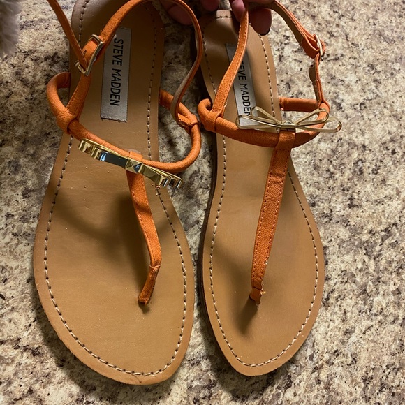 Steve Madden Orange Sandals - Picture 2 of 2
